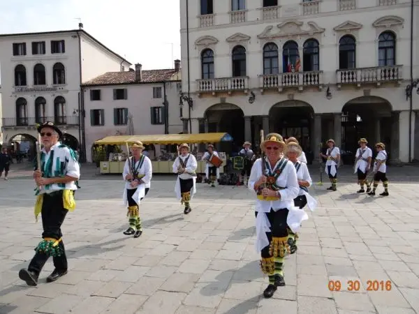 Leek Morris in Este, 2015 11
